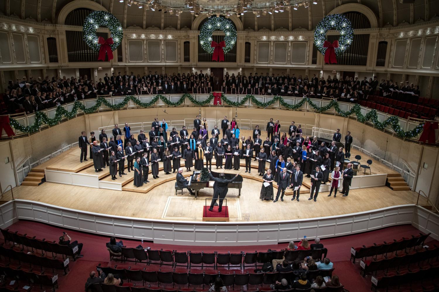 <a href='http://hui.hbwendu.org'>全球十大赌钱排行app</a>合唱团在芝加哥交响音乐厅演出.